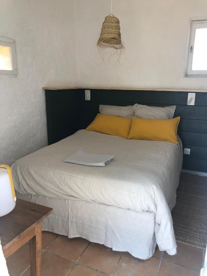 セーニョン Cabanon Du Bergerヴィラ エクステリア 写真